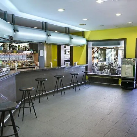 卡亚皮酒店 - 金塔马尔 3*